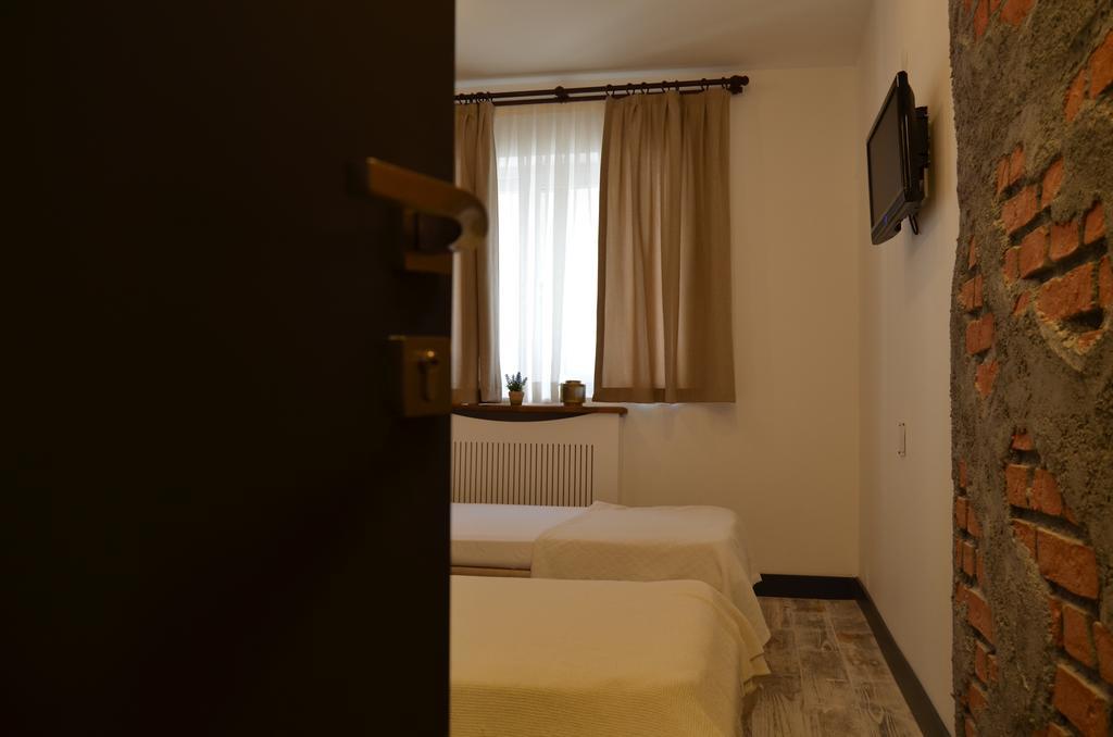 Cagla Pinar Hotel Izmir Exteriör bild